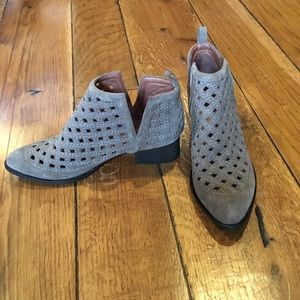 Jeffrey Campbell ‘Taggart’ cutout booties